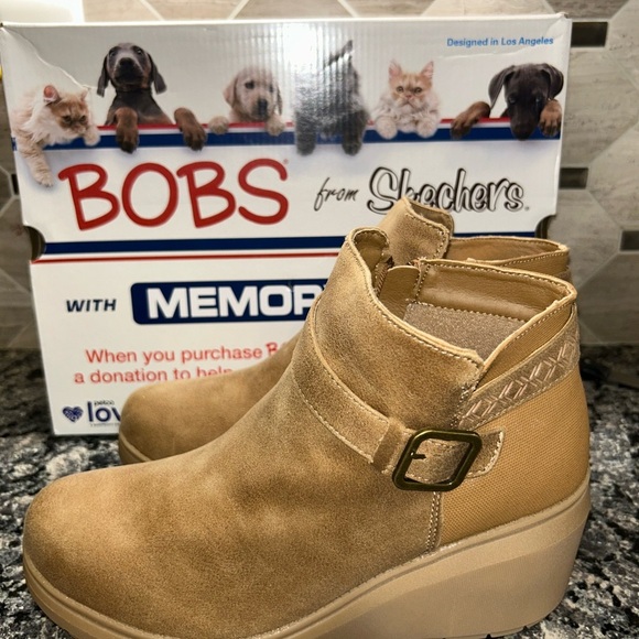 Skechers Women's 114617 Ankle Boot Vegan Tan Ankle Boots size 11 NWT /NWB - Picture 2 of 11